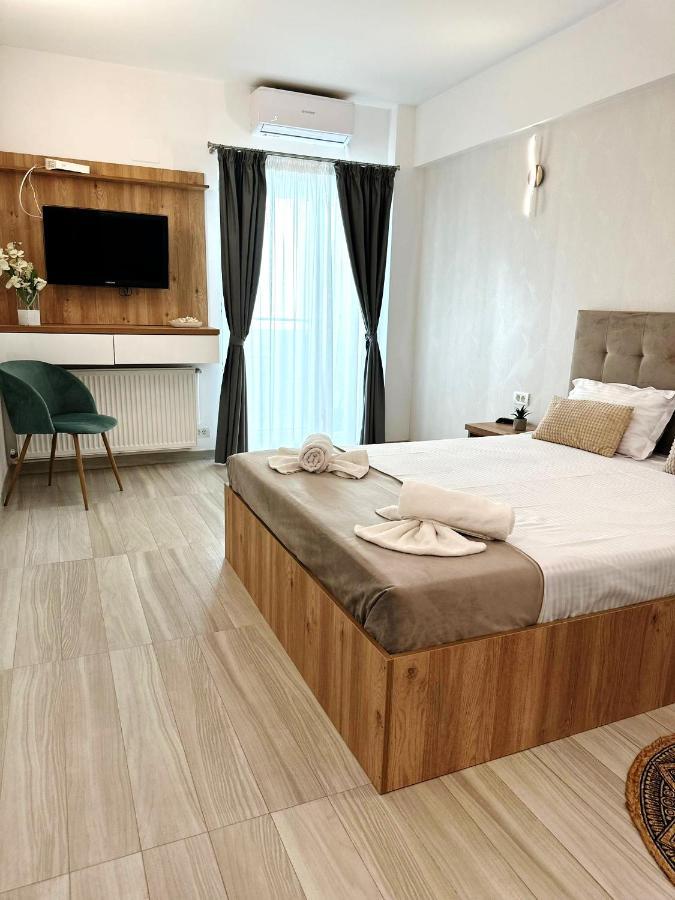 Victory Luxury Apartments เอโฟริเอนอร์ด ภายนอก รูปภาพ
